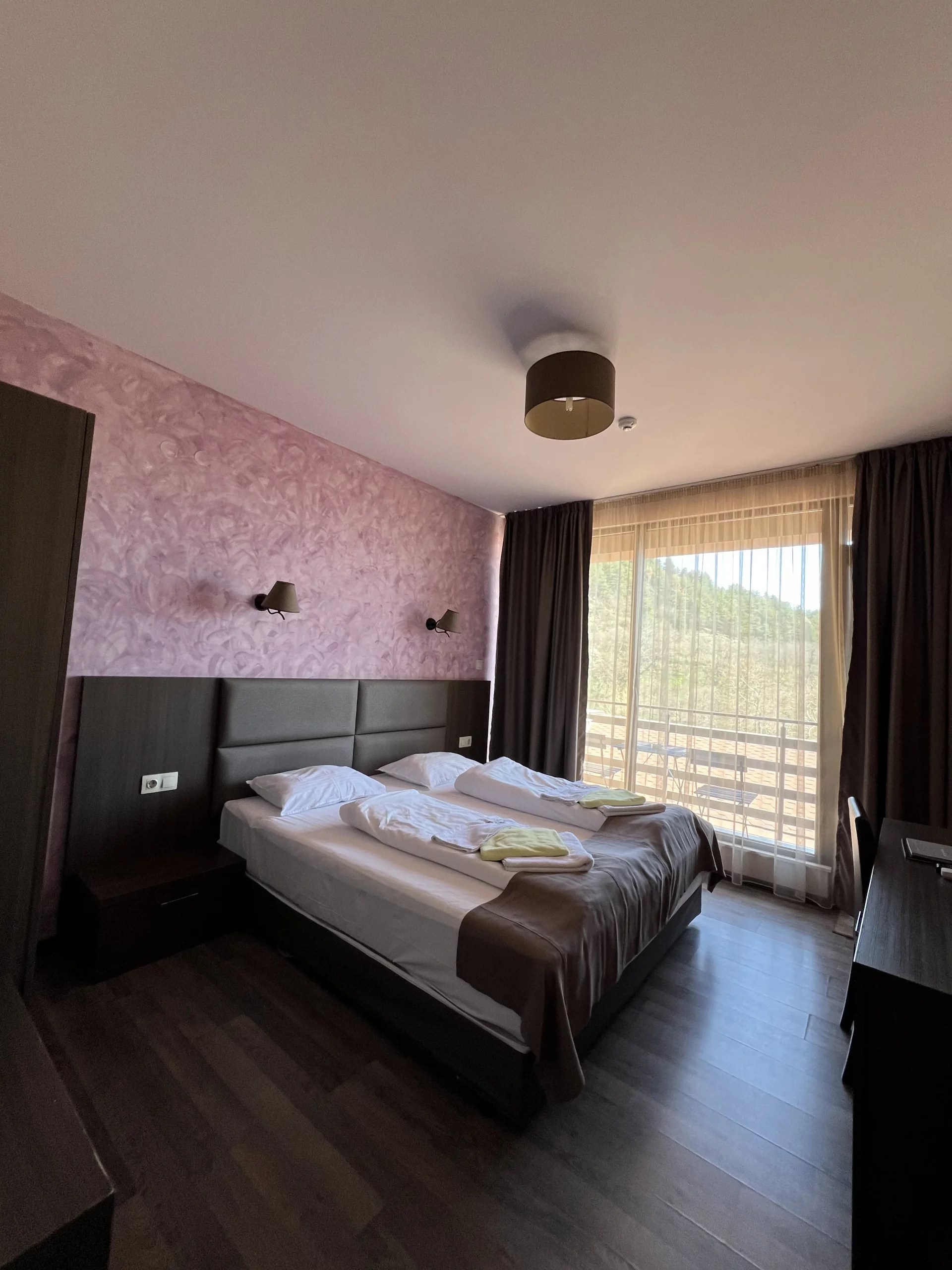 20240330_105754411_iOS