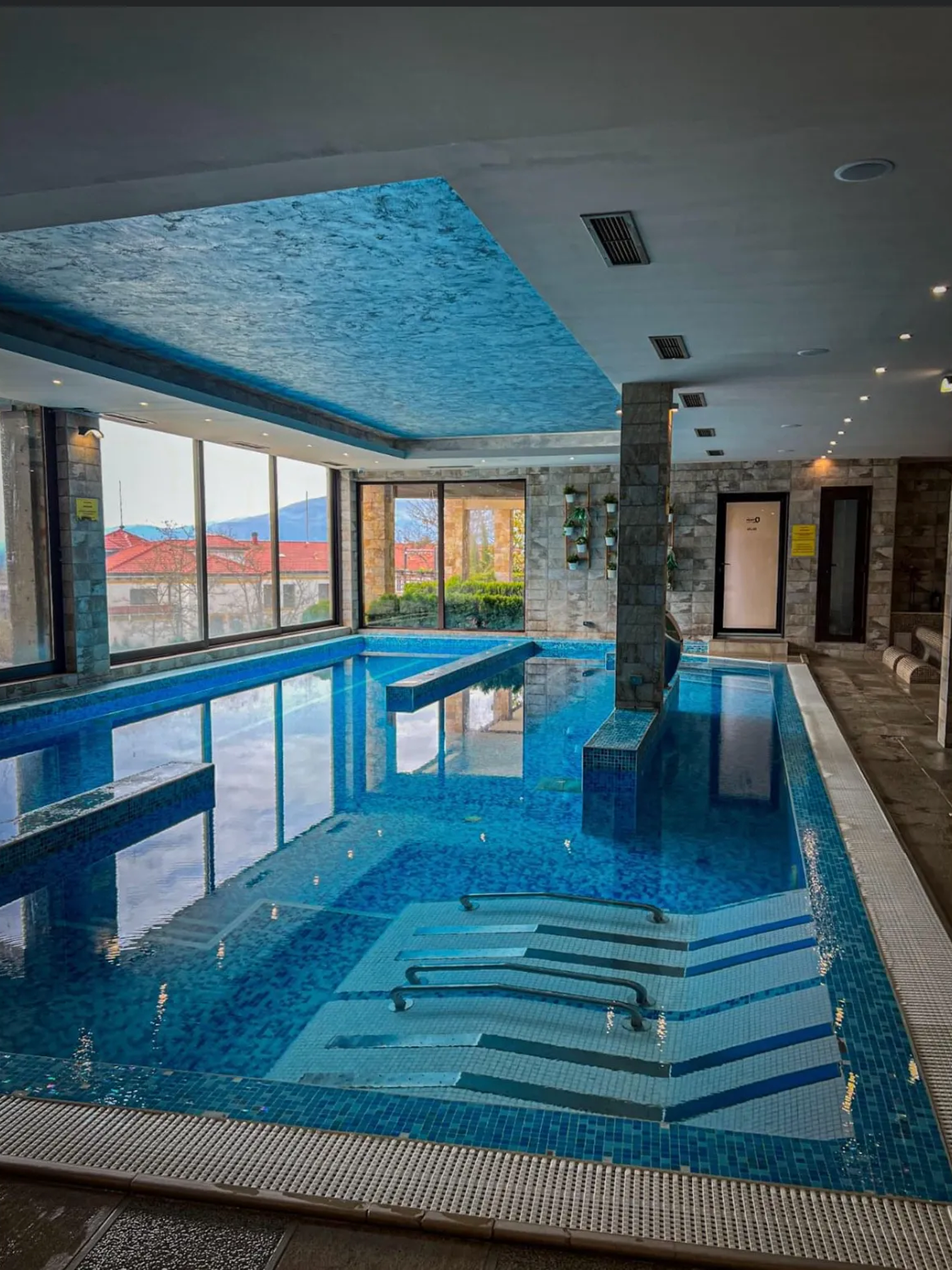 акватоничен басейн 2