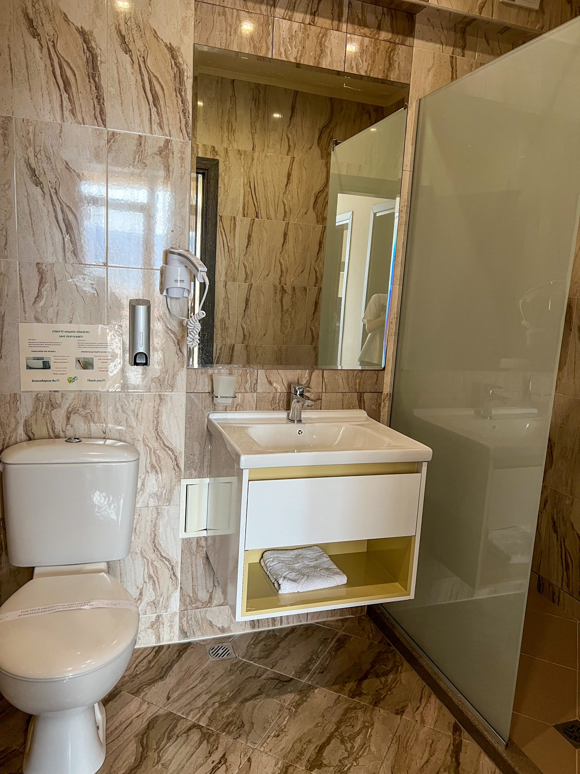 20240331_102444472_iOS